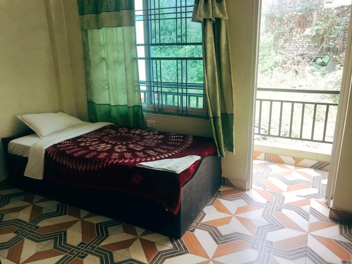 Mangal Homestay Pokhara Exteriör bild